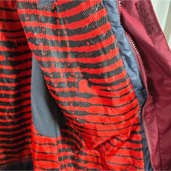 Nimbus "Volcom" Coat - Picture 4 of 9